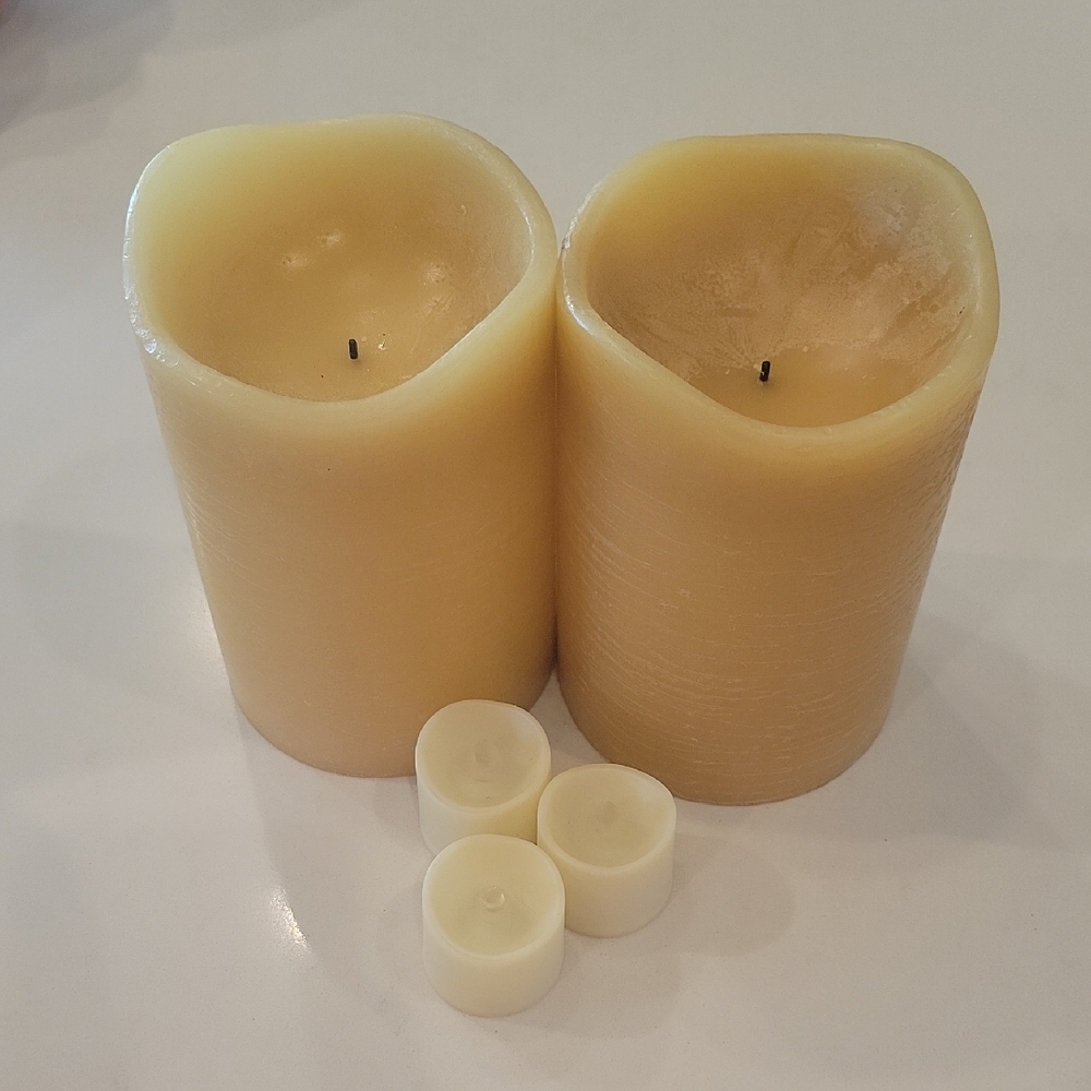 Elegant Cream Candle Set